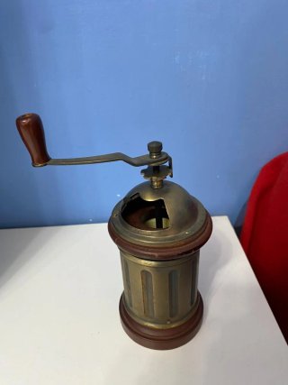 Macinino caffè ottone e legno