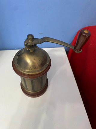 Macinino caffè ottone e legno