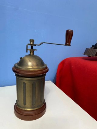 Macinino caffè ottone e legno