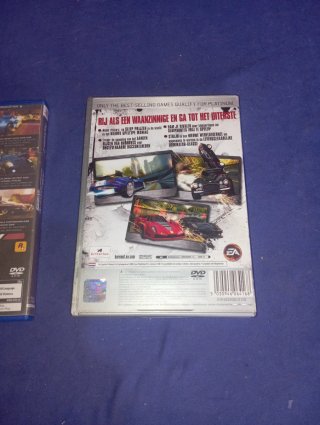 Lote 2 Giochi PS2: Midnight Club 3 e Burnout Dominator