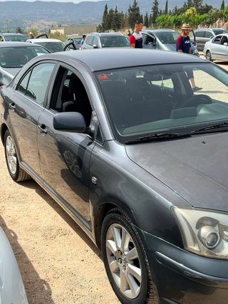 Toyota Avensis 2005
