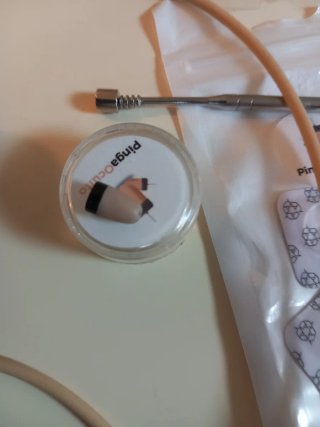 Cámara espía con audífono PingaoCulto