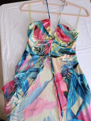 Vestido largo estampado tropical