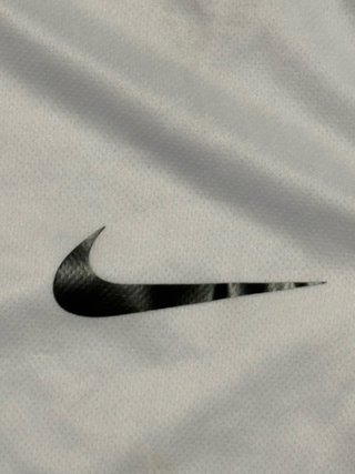 Camiseta Nike Deportiva Reflectante Blanca