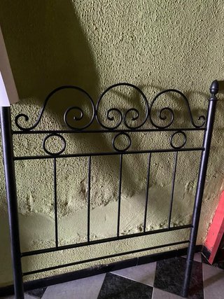 Cabecero de forja negro