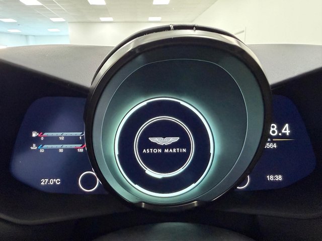 Aston Martin Vantage 4.0 V8