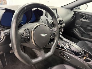 Aston Martin Vantage 4.0 V8