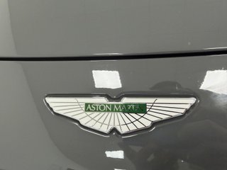 Aston Martin Vantage 4.0 V8