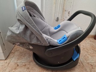 Sillita de bebé Chicco gris