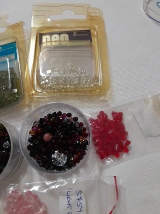 Lote piedras bisutería pequeñas