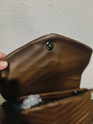Bolso mujer marrón acolchado