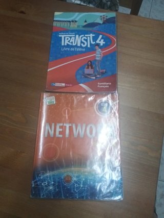 Libros de inglés y francés 4 eso