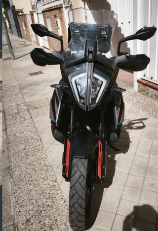 KTM 890 Adventure Negra/Gris
