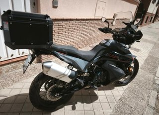 KTM 890 Adventure Negra/Gris