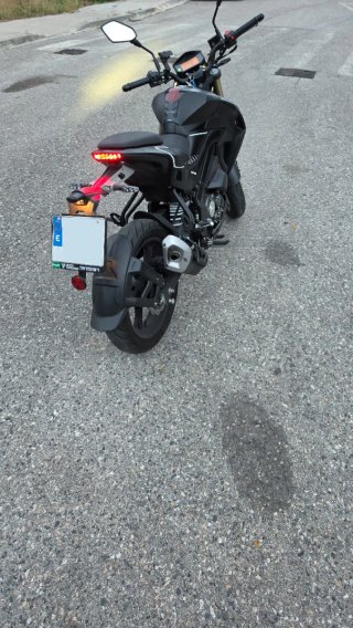 Keeway RKF 125 Negra 2023 - 7500km