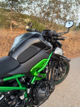 Kawasaki Z900