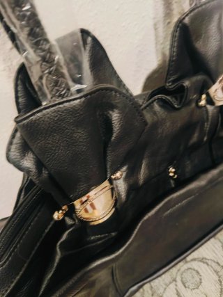 Bolso Negro y Beige