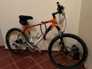 Bicicleta KTM Montaña Naranja/Blanca