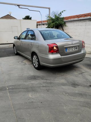 Toyota Avensis 2008