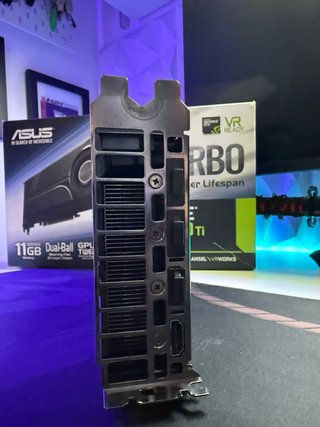 Scheda Video ASUS GeForce GTX 1080 Ti Turbo