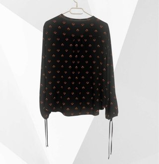 * Talla XL. Blusa estampada manga larga con lazada
