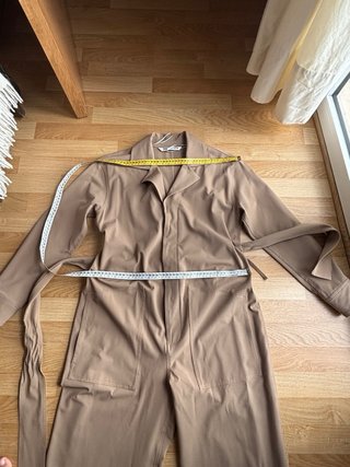 Mono Zara Beige Talla L Pantalón Largo