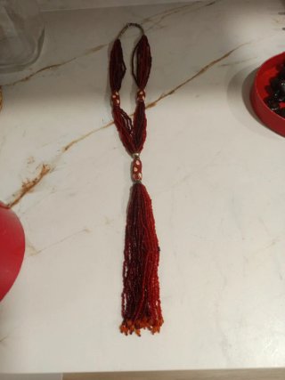 Collar artesanal largo rojo y marrón