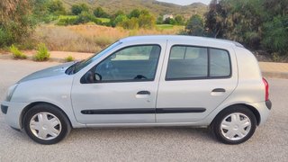 52.000 kms. Renault Clio 2004