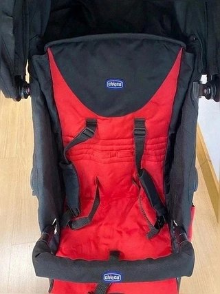 Silla de paseo Chicco - Ligera y compacta