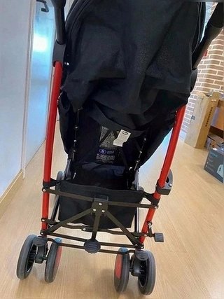 Silla de paseo Chicco - Ligera y compacta
