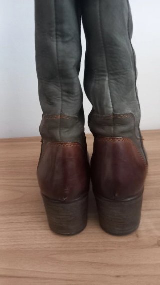 Stivali slouchy in pelle nabuk taupe