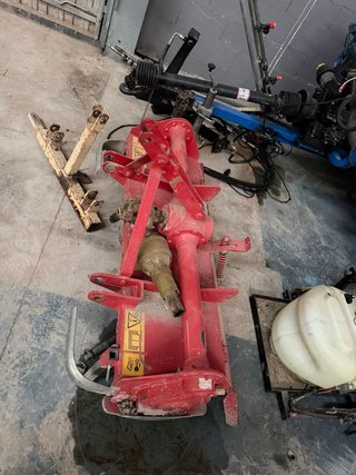 Tractor Kubota B2-261 30cv