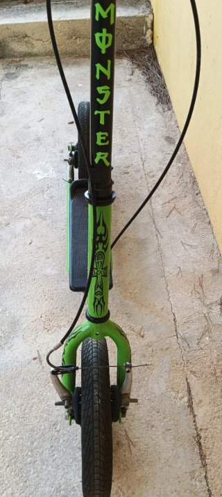 Patín de empuje verde Specialized