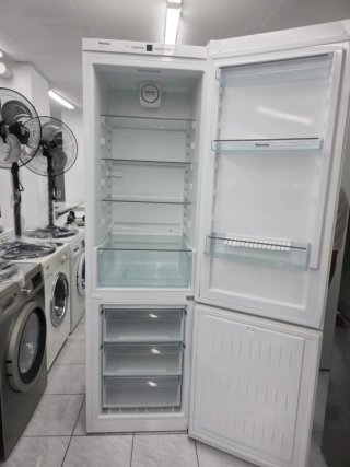 Nevera marca MIELE