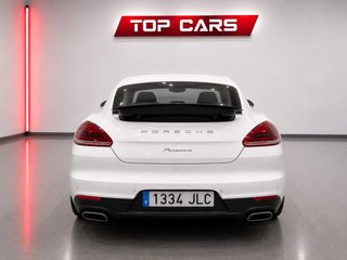 Porsche Panamera 2016