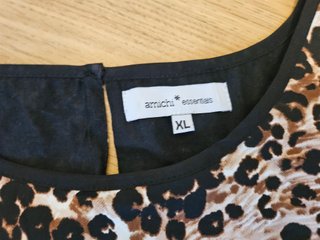 Lote 3 vestidos cortos