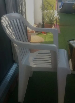 4 Sillas de Jardín Blancas