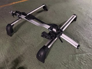 Baca Ford Fiesta + porta bicicleta Thule