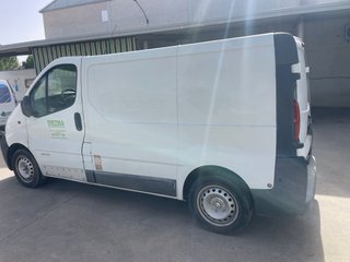 Nissan Primastar 2005 averiada