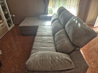 Sofá chaise longue gris