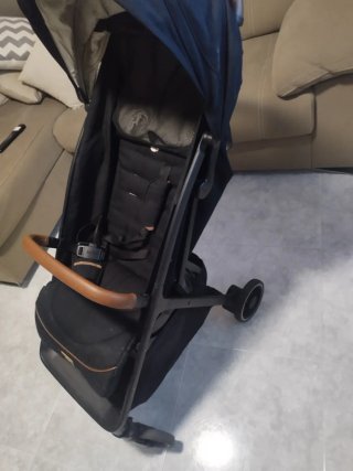 Joie signature Silla de paseo negra con detalles m