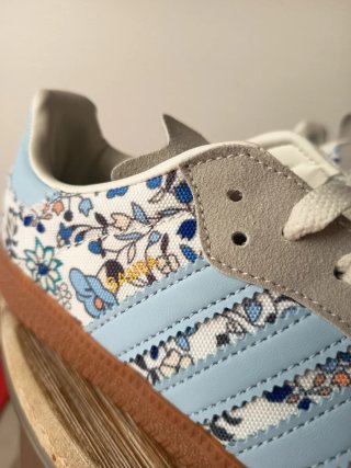 Zapatillas Adidas Estampado Floral Gris Azul