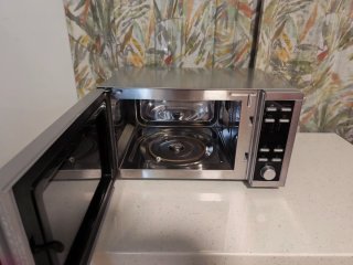 Microondas Black+Decker BXMZ901E 25L
