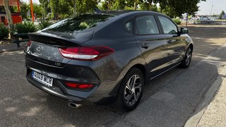 Hyundai i30 fastback mild hybrid