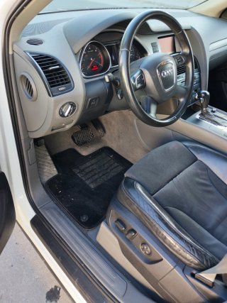 Audi Q7 2010