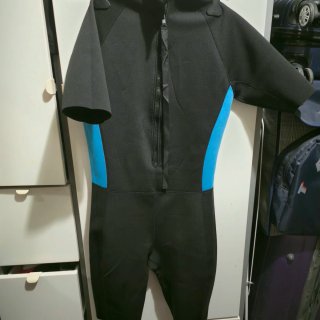 Traje de Neopreno Corto Tijuana Talla XL54