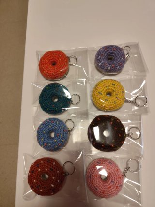 3 Muñecos de crochet de pera