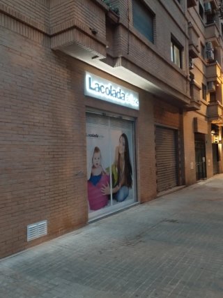 Lavandería Automática La Colada