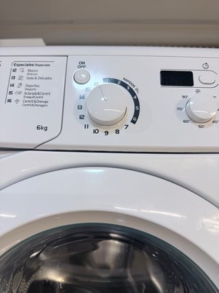 Lavadora Indesit 6kg 1000rpm - Garantía