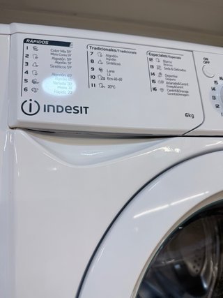 Lavadora Indesit 6kg 1000rpm - Garantía